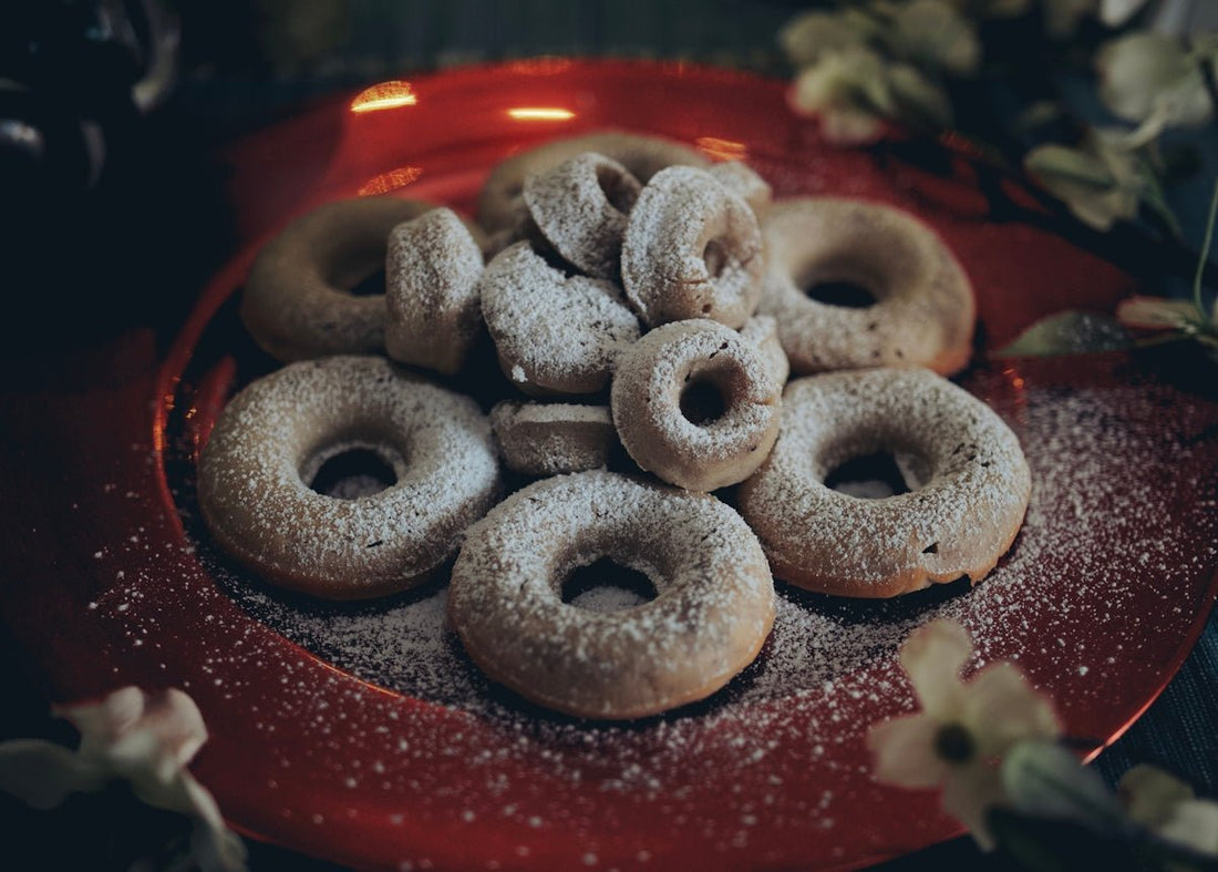 Navigating Yuletide Nostalgia with Traditional Scottish Shortbread - Tree Treasures