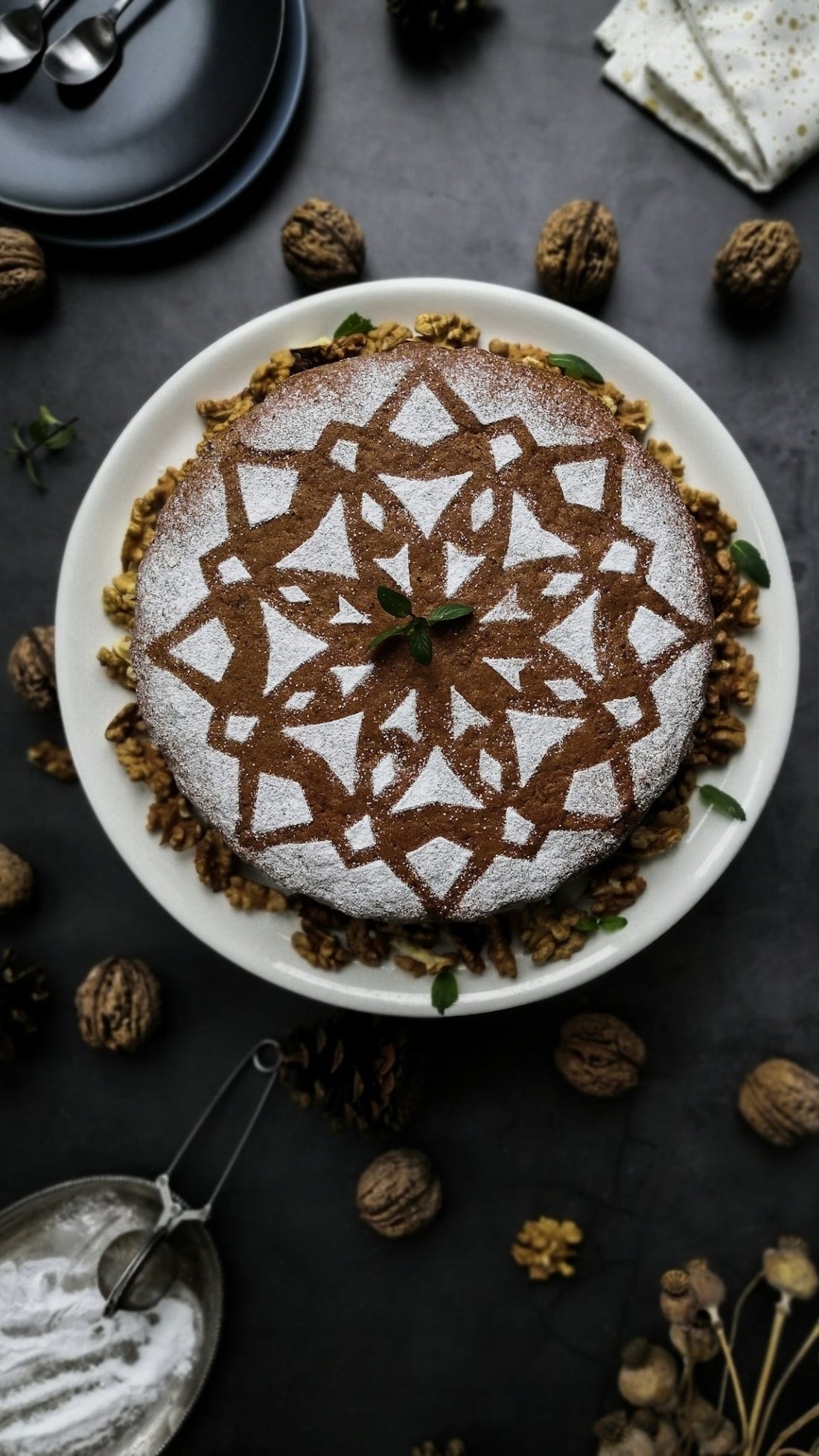 Unveiling Secrets to the Perfect British Christmas Pudding - Tree Treasures