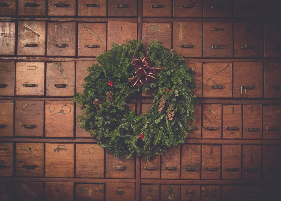Why Digital Christmas Cards Are the Smarter, Greener Way to Spread Holiday Cheer - Tree Treasures