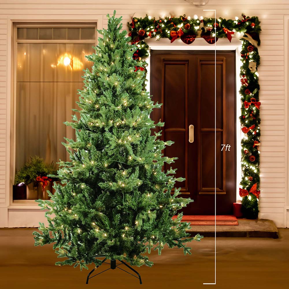 7' Pre-Lit Clear Incandescent Jackson Pine Tree